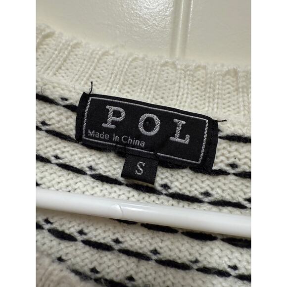 POL Women's Fair Isle Christmas Sweater Reindeer Snowflakes Holiday Size Small - Picture 2 of 4